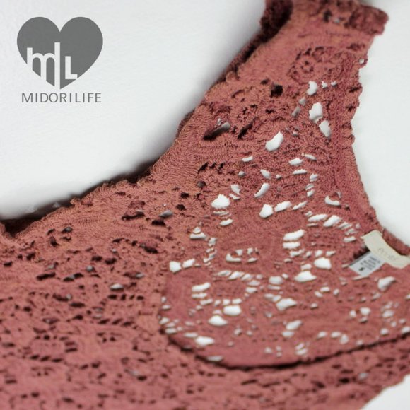 ECOTE Daydreaming Crochet Tank Top - Picture 4 of 5